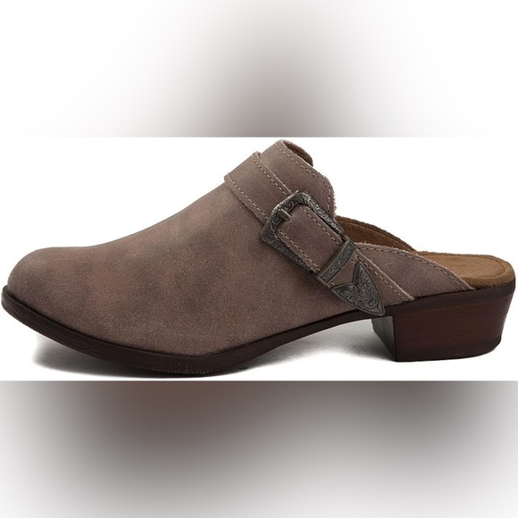 Minnetonka Shoes - Minnetonka Women's Billie Leather Slip-On Mules